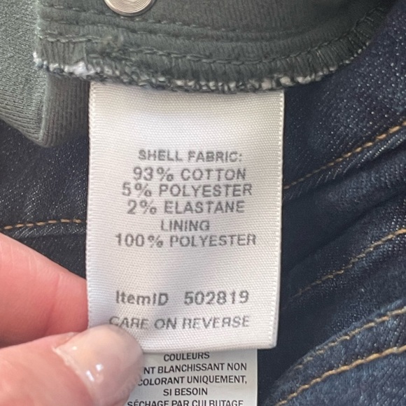 L.L. Bean Blue Straight Leg Jeans Classic Style - Picture 4 of 8